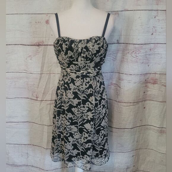 Nanette Lepore Got 2 Have Me Dress Size 0 NWT - Picture 1 of 7